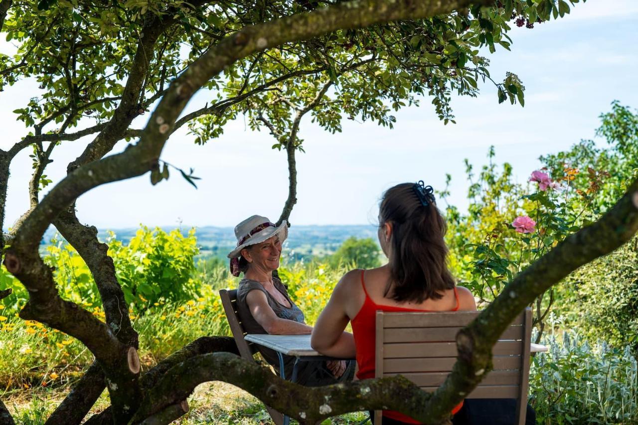 Chambres Et Table D'Hotes - Les Jardins De La Longagne Saussenac Εξωτερικό φωτογραφία